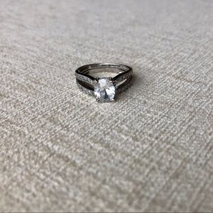 Diamond and Cz ring